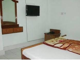 Hotel Neelkanth Lucknow Buitenkant foto